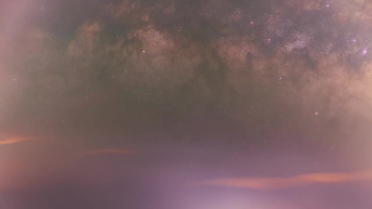 曲靖大海草山的春季银河和日出视频素材