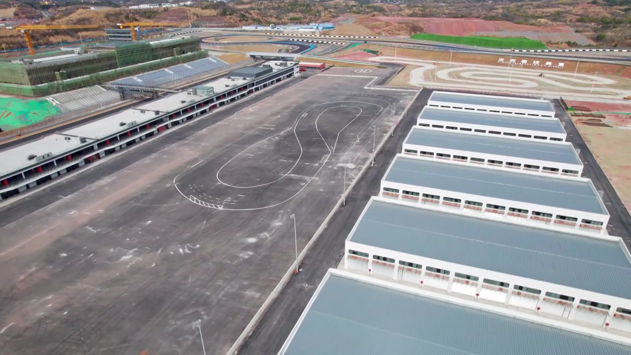 成都天府国际赛道赛车场车道跑道航拍空镜视频下载