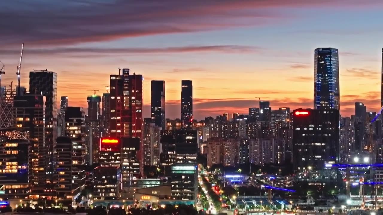 航拍深圳现代城市建筑风光在黄昏视频素材