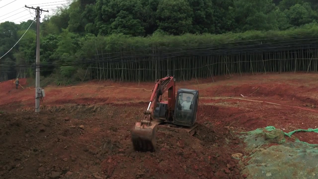 航拍湖南山体护坡工程施工视频下载