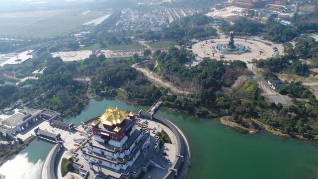 Aerial wuxi lingshan mirror，Five Indian temple city视频素材
