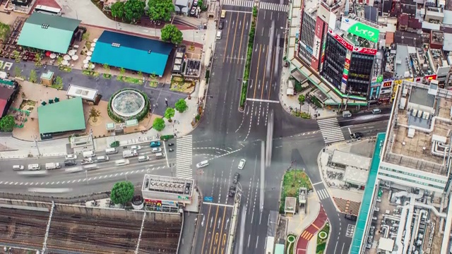 高视角大阪城市街道 延时摄影（摇镜头）视频素材