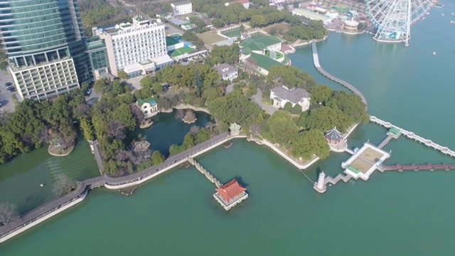 太湖之星摩天轮 无锡 Li garden scenic spot视频下载
