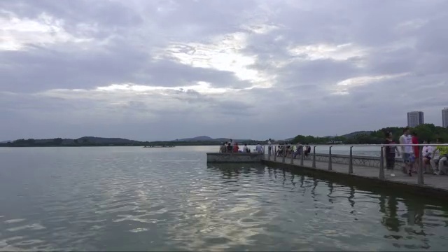 The sunset at the li lake scenic spot视频素材