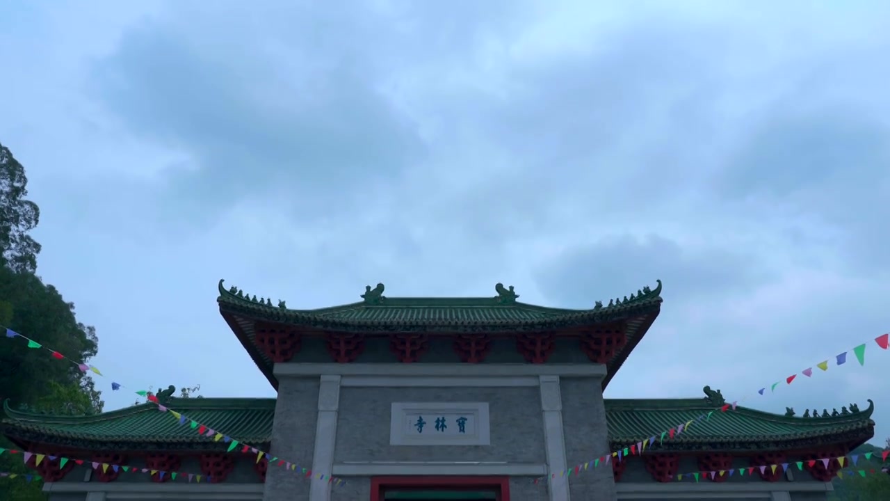 佛山顺德宝林寺大门中式传统牌楼牌坊建筑视频下载