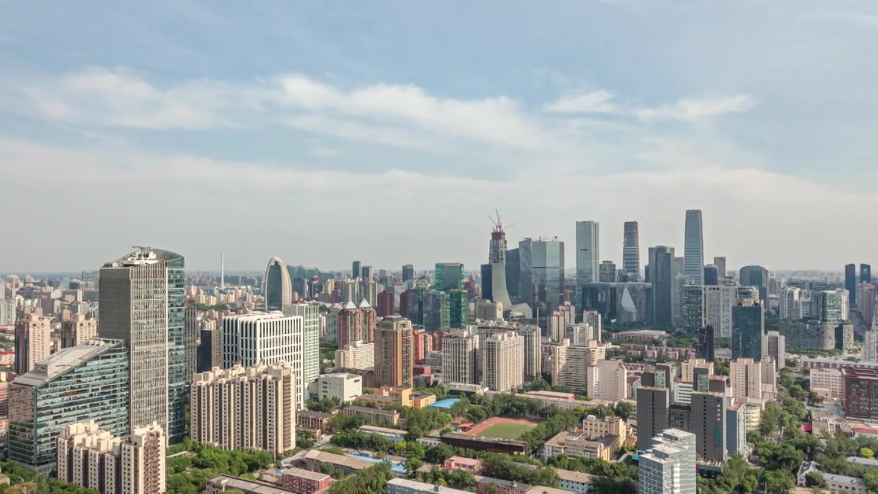 中国北京市城市风光：国贸CBD商务区视频下载