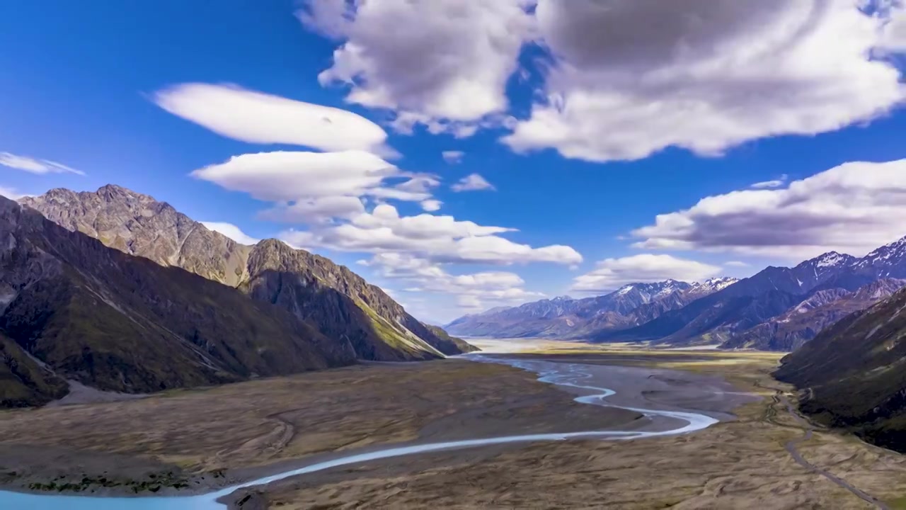 延时航拍新西兰塔斯曼冰河湖光影美景视频素材