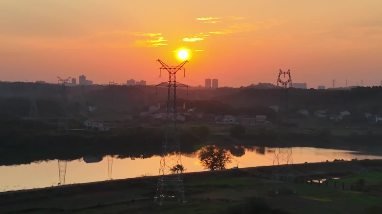 【4K】夕阳下的衡南县渡口村视频下载