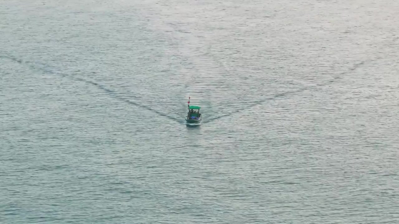 海南乐东莺歌海大海渔船视频下载