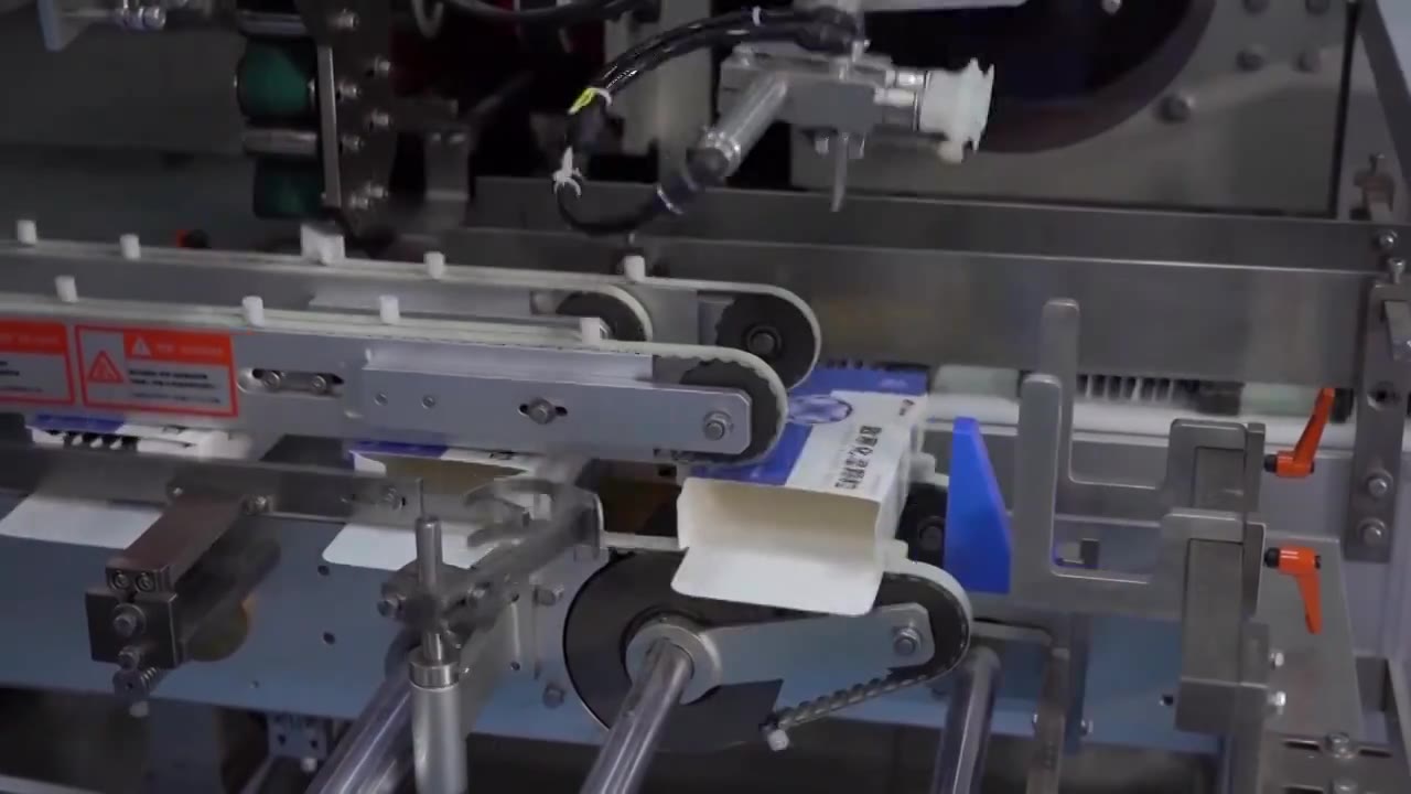中国的制药厂医疗药物自动化生产线流水线（选编）视频下载