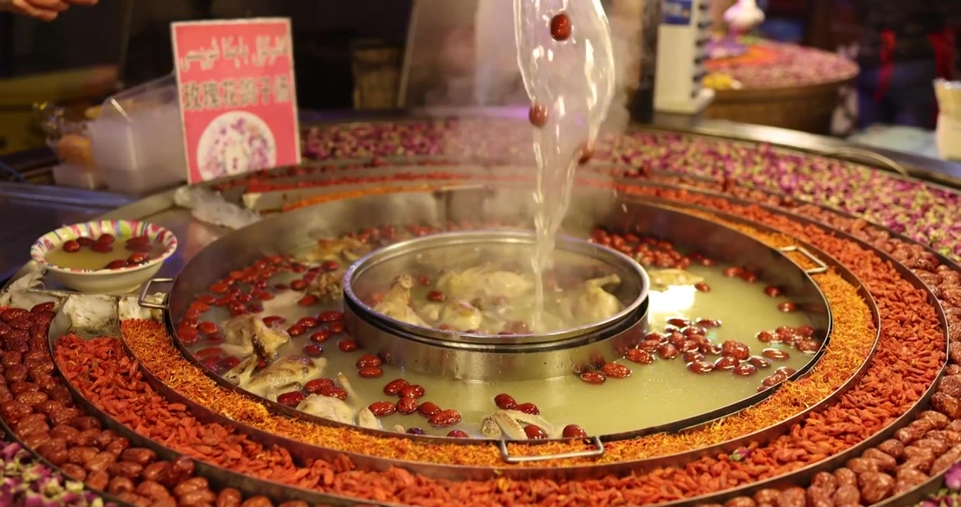 （合集）新疆喀什汗巴扎夜市特色美食视频下载