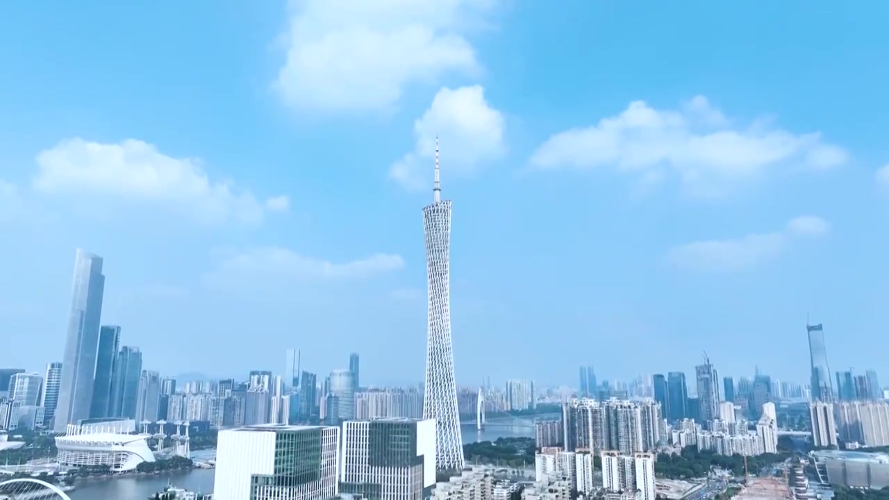 广州航拍广州塔珠江新城建筑风光城市蓝天白云都市风景视频素材