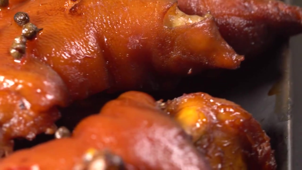 卤味猪蹄美食视频素材