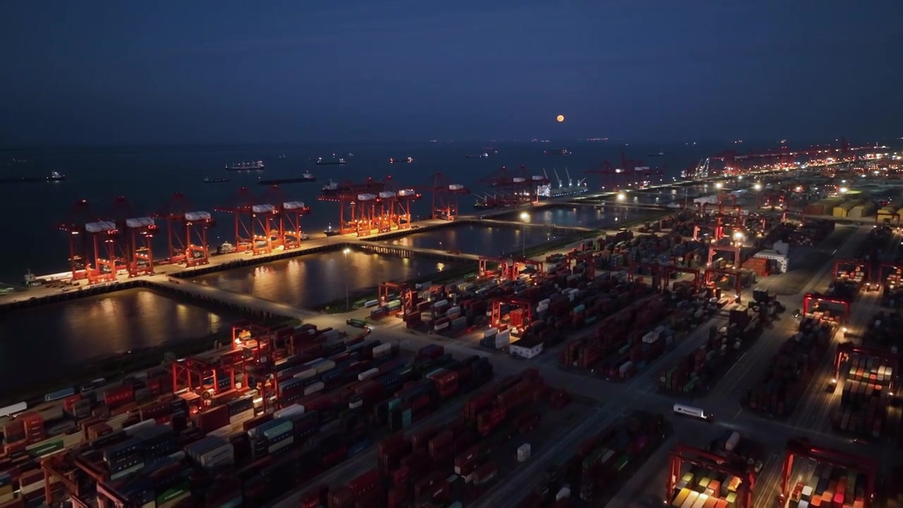 苏州太仓港集装箱码头航拍视频素材