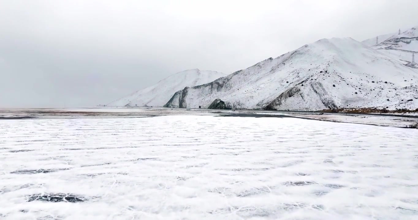 新疆南疆喀湖下雪风光视频下载