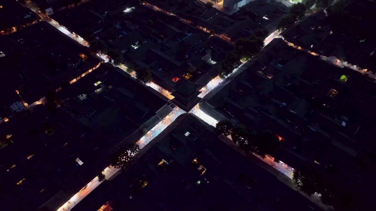 航拍四川旅游5A级阆中古城夜晚街景视频下载