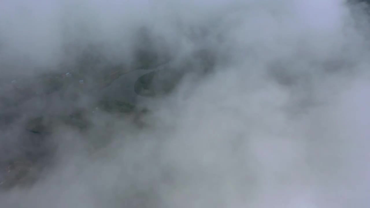 四川湿地云海湖泊风光视频下载
