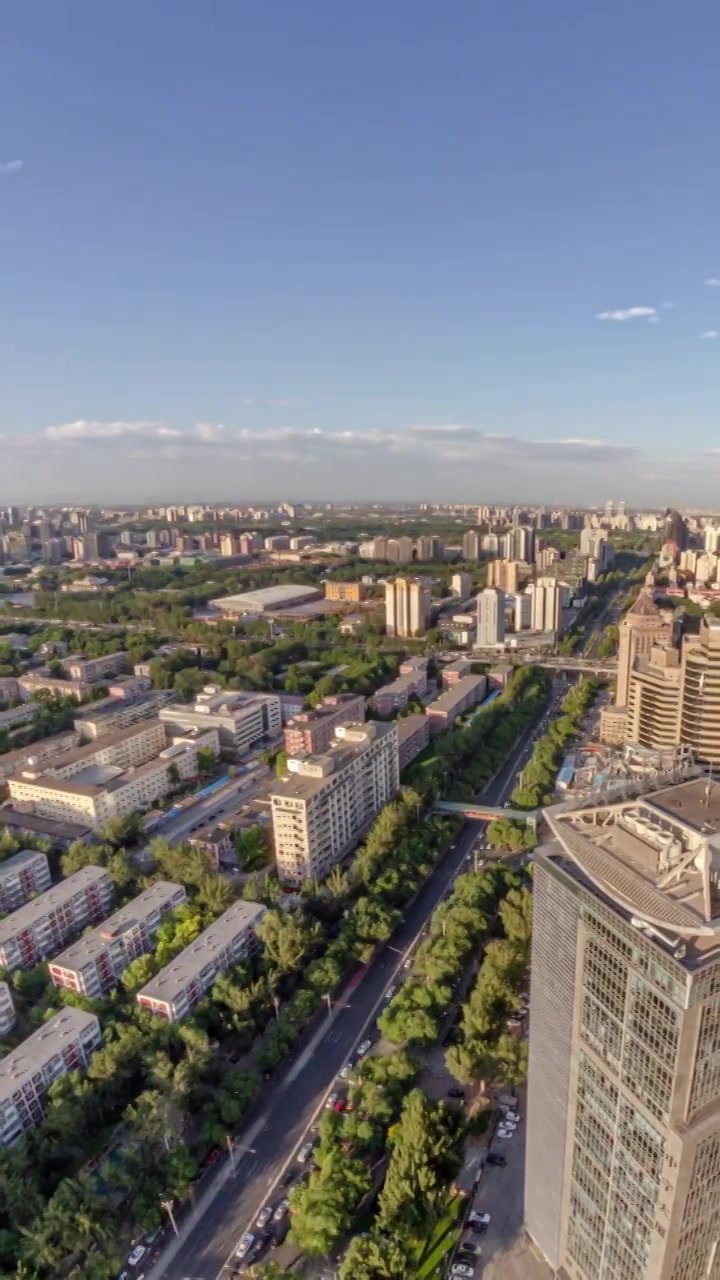 中国北京市城市风光：朝阳区东三环视频下载