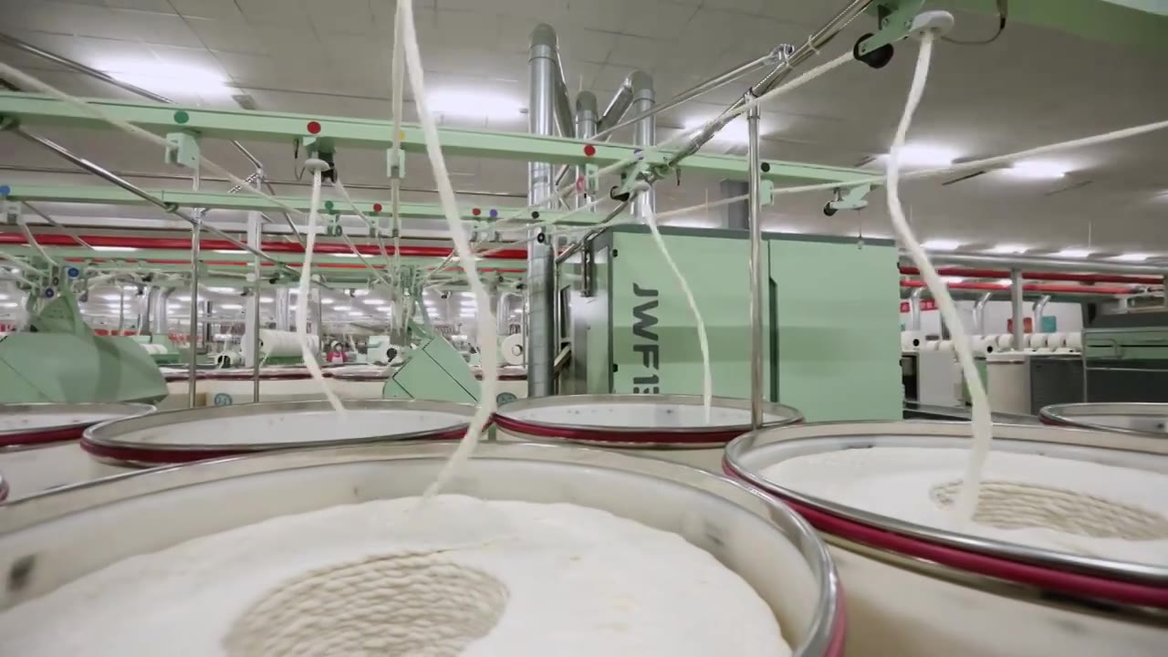 自动化纺纱纺织车间棉条加工生产线视频下载