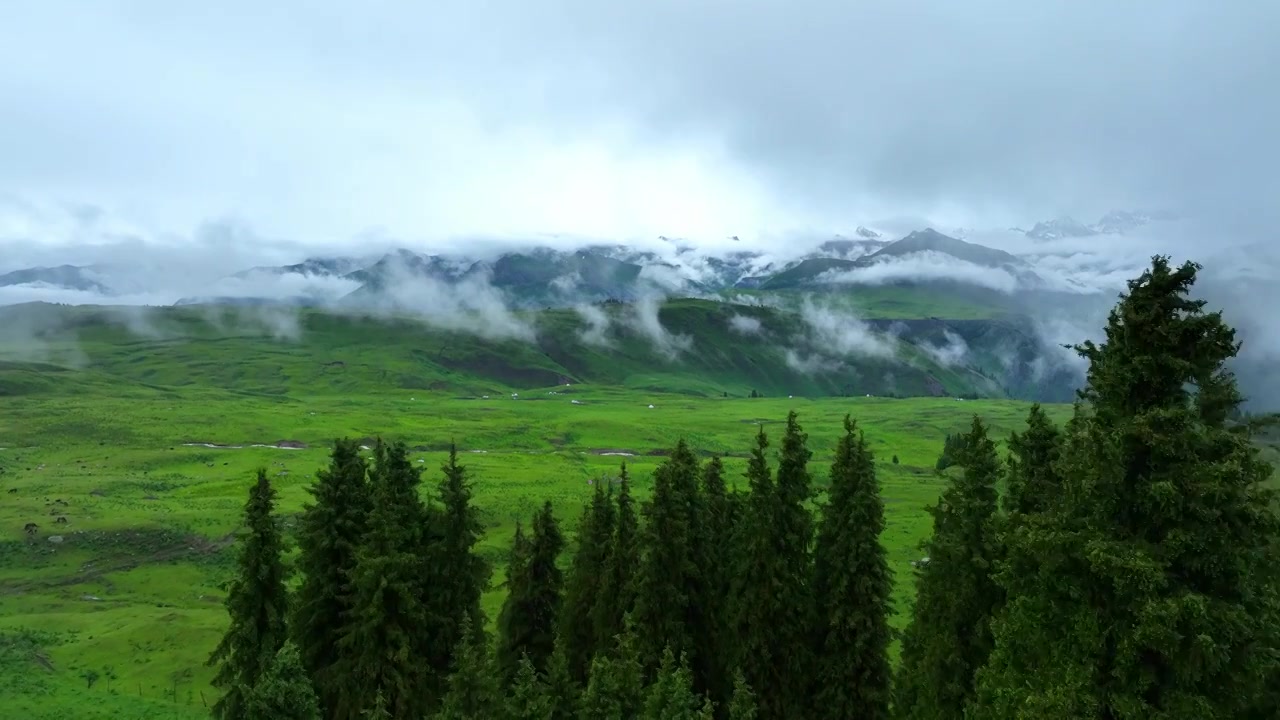 新疆天山山脉风光航拍视频下载