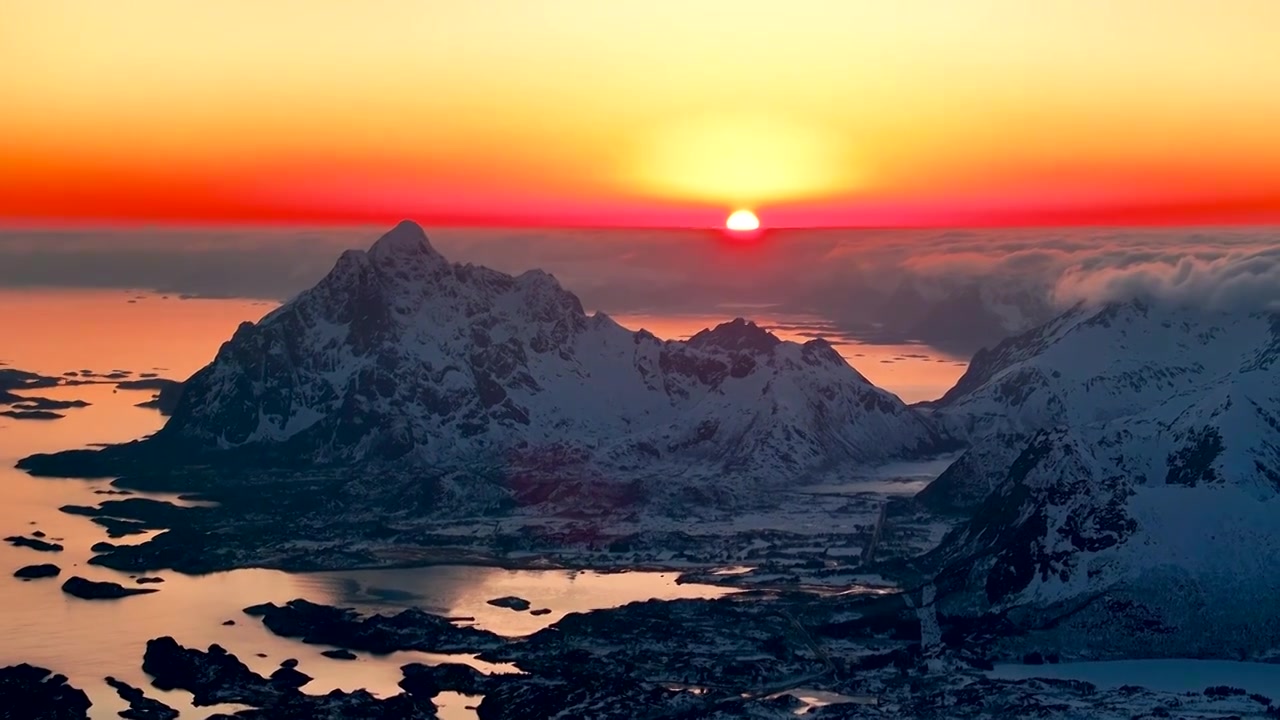 4K航拍挪威斯沃尔韦尔小镇日出风光视频素材