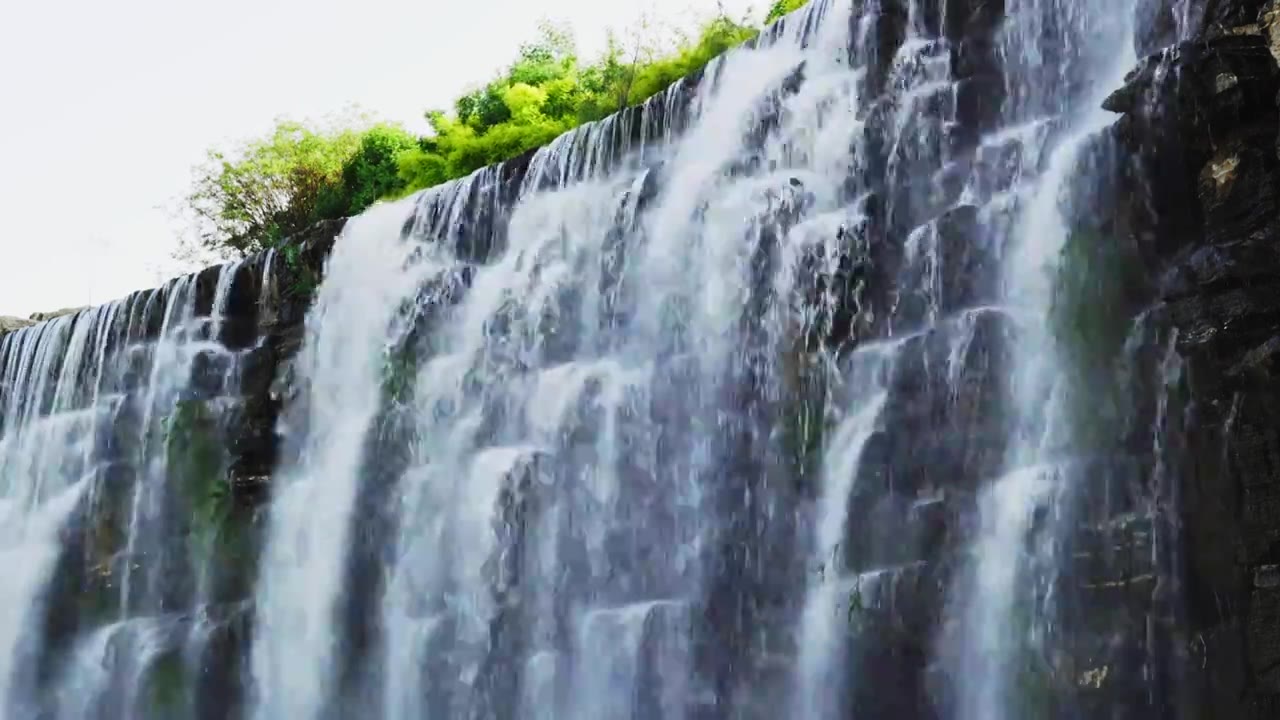 瀑布流水拍摄视频下载