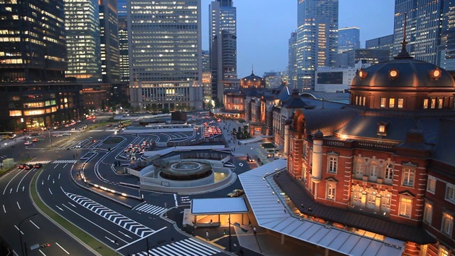 东京车站的夜景，日本东京视频素材