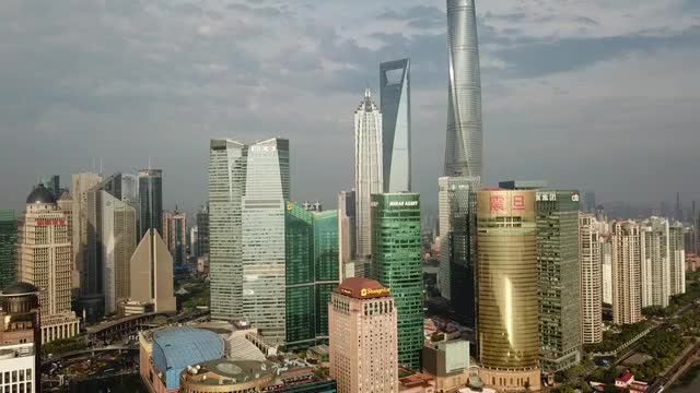 上海陆家嘴金融中心建筑群视频素材