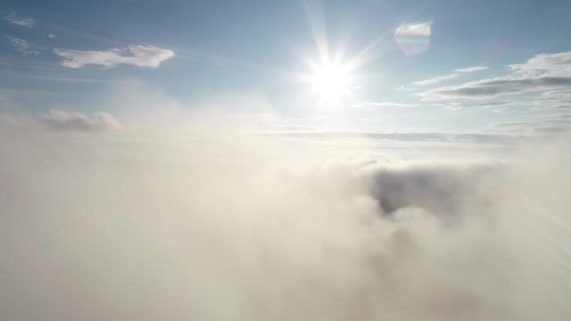 日出群峰云雾缭绕视频素材
