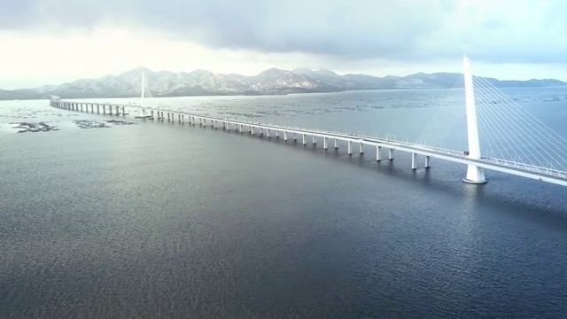 航拍深圳湾大桥视频素材