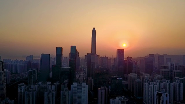 航拍晚霞下的深圳中心CBD视频下载