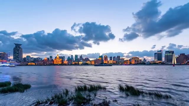 延时摄影 上海外滩万国建筑群灯光日落视频素材