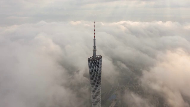 云中的广州塔航拍环绕延时视频素材