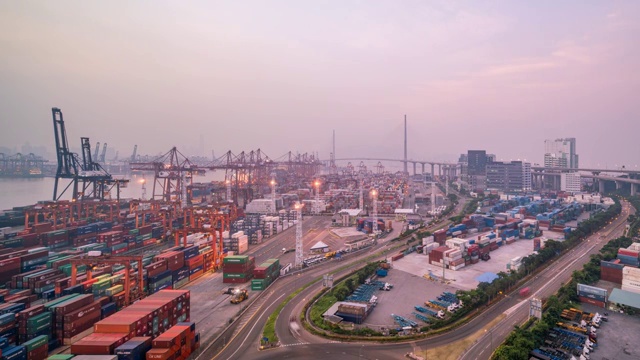 中国香港国际货柜码头多云日出延时视频素材