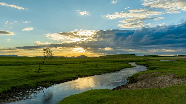 内蒙古坝上草原饮马河的黄昏视频素材