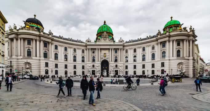延时奥地利维也纳美景宫视频素材