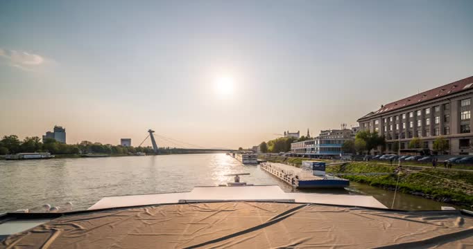 多瑙河游轮大范围延时视频素材