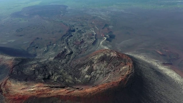 航拍火山口视频素材