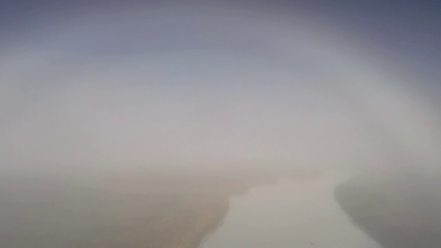 温哥华海岸线的雾气之晨视频素材