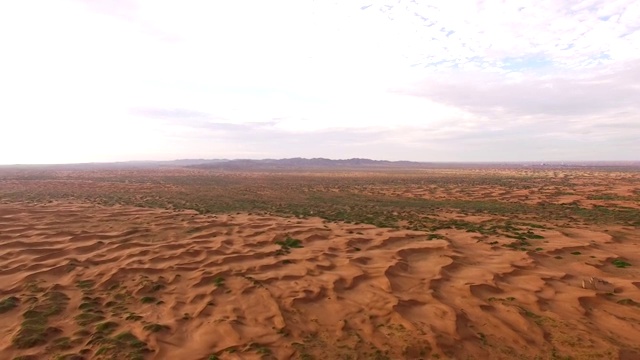 航拍腾格里沙漠风光视频素材