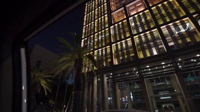 夜晚时的珠江新城夜景视频素材