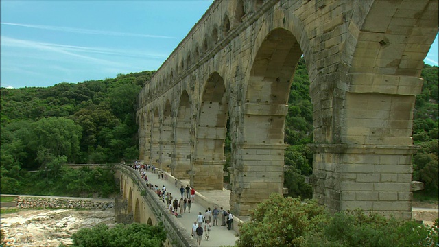 法国朗格多克的加德桥景观视频下载
