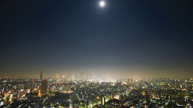 日本东京新宿地区月亮落下，太阳升起视频素材
