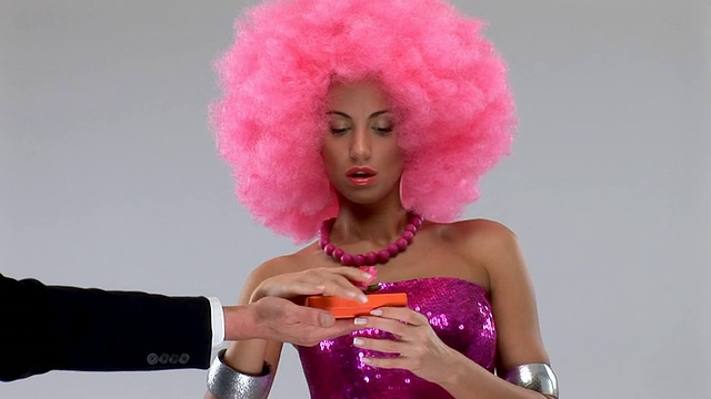 HDV 1080i60:粉红头发的女孩视频下载