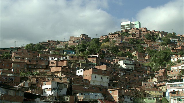 委内瑞拉，米兰达，Petare /加拉加斯，密集的梯田住宅视频素材