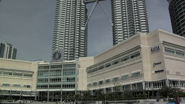 马来西亚吉隆坡的TU Petronas塔视频素材