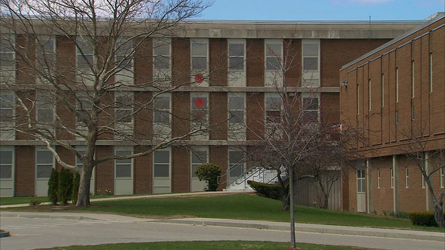 TD Brick学校大楼/韦茅斯，马萨诸塞州，美国视频素材