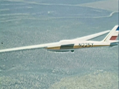 空中滑翔机飞越内华达州风景/里诺，美国视频素材