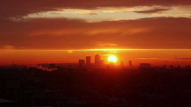 WS T/L日出时的城市景观/英国伦敦视频素材