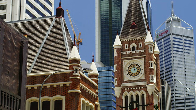 澳大利亚西澳大利亚珀斯市政厅的钟塔视频素材